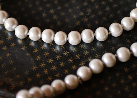 glass beads necklace