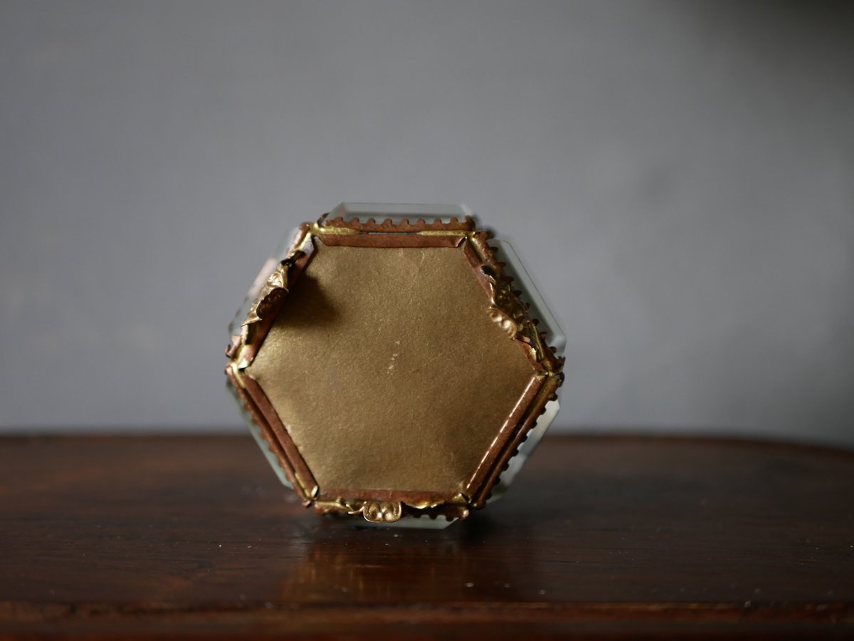 六角形 ピンク オルモルガラス ジュエリーボックス フランス