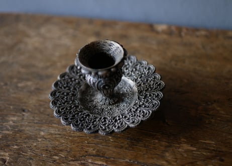 Candle holder