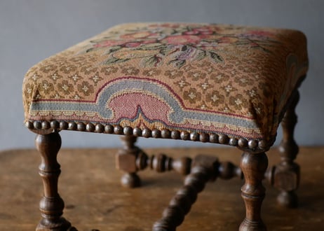 Old ottoman