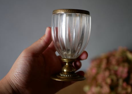 Glass goblet