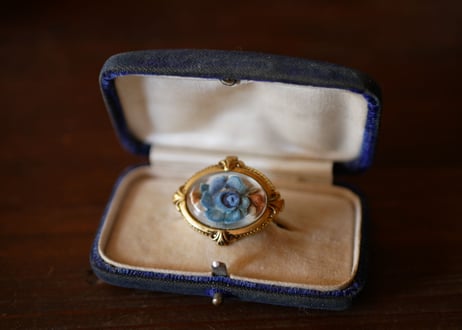 ルーサイト 青いバラのブローチ FRANCE antique BROCANTE vintage