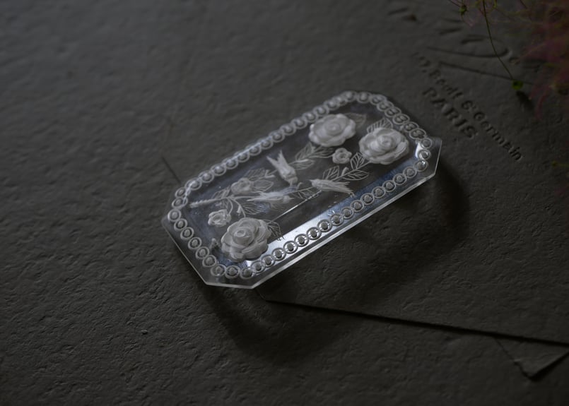 フランスブロカント　ブローチ・ビオラ 布花 アンティークカラーの個性的なビオラのブローチ | iichi