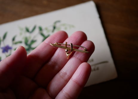 Edwardian 9CT GOLD brooch
