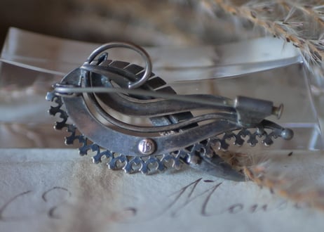 vintage brooch