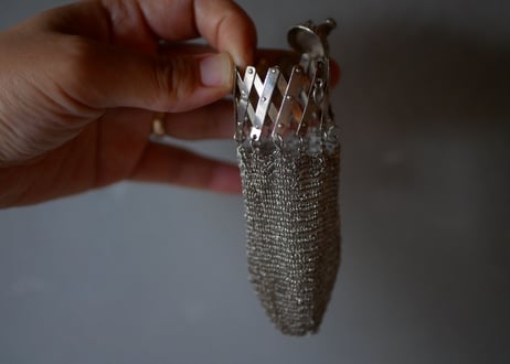 Dog mesh coin purse