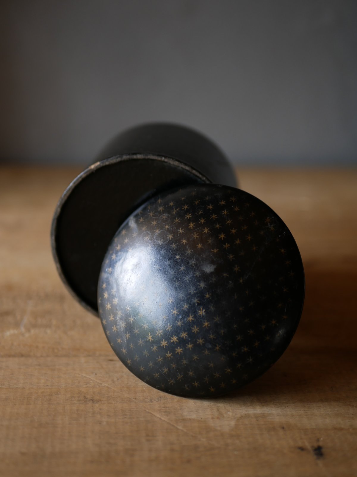 フランスアンティーク パピエマシェ塵取りナポレオン フランスアンティーク パピエマシェ塵取りナポレオン