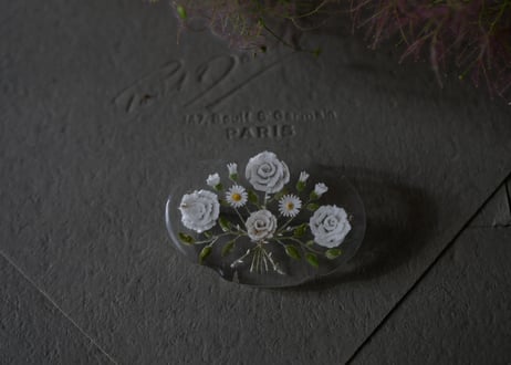 Flower Bouquet フラワーブーケ　ルーサイトブローチ　ヴィンテージブローチ　フランス