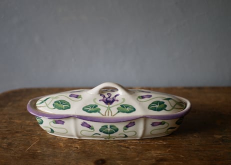 Art  Nouveau box