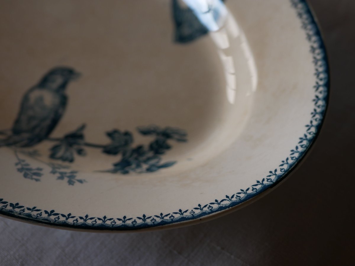 フランスブロカント 豚と雄鶏の絵皿 フランスブロカント 豚と雄鶏の絵皿 - メルカリ