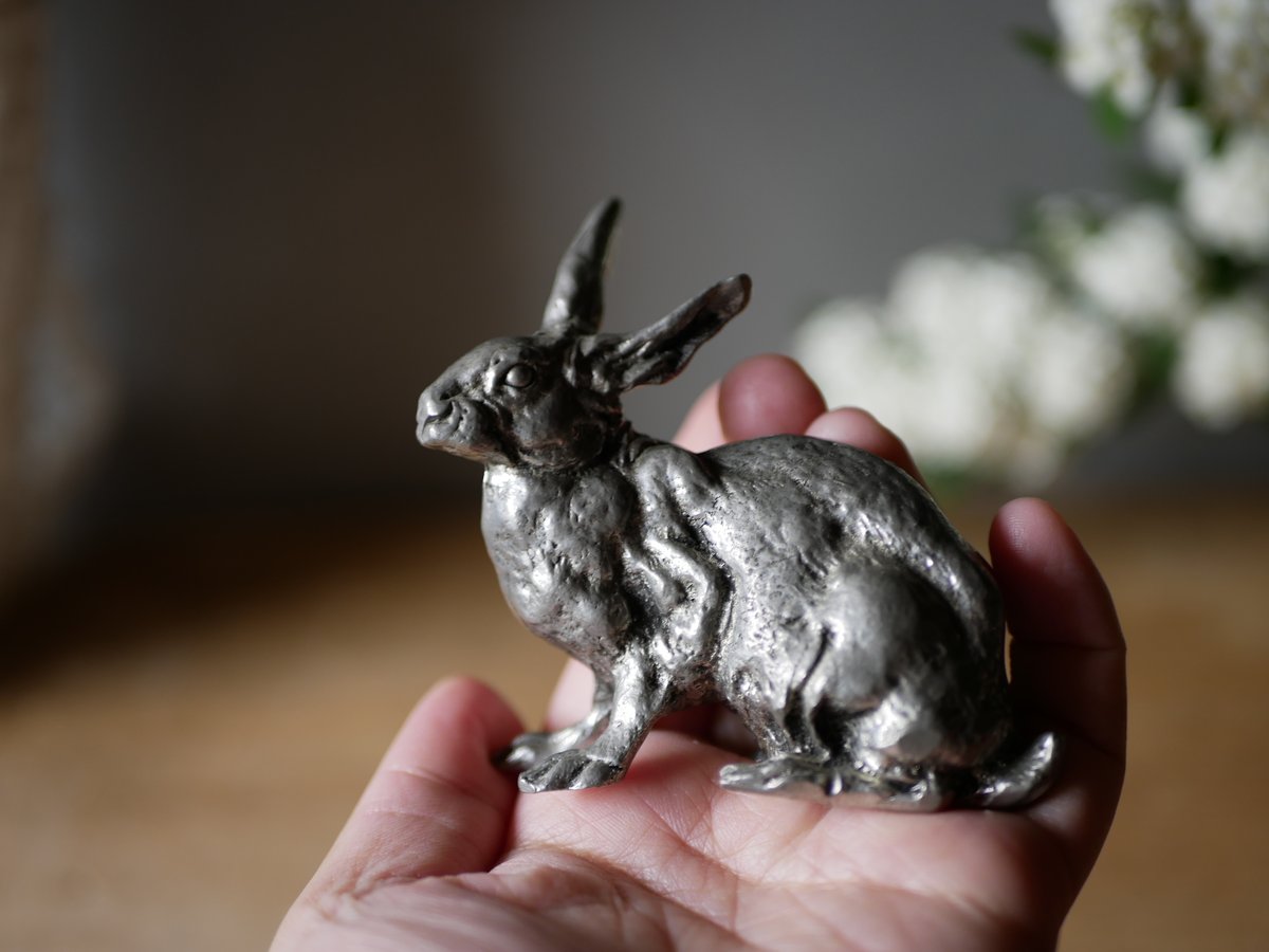 ウサギのオブジェ ブロンズ フランスアンティーク ブルターニュ地方