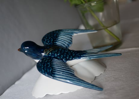 Big Swallow, wall deco