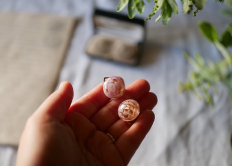 マーブルのイヤリング marble フランスヴィンテージ