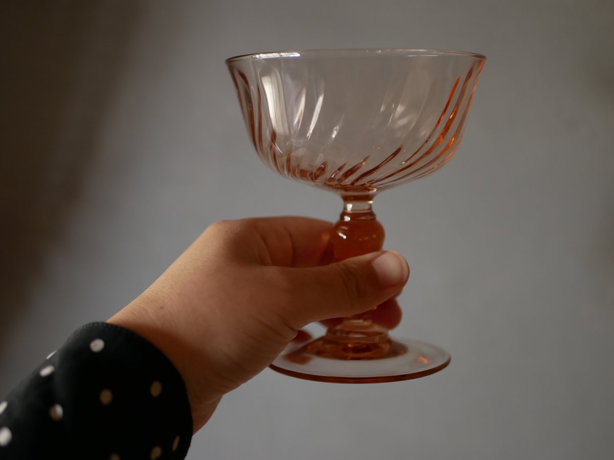 Luminarc社 ピンクガラスのヴィンテージグラス フランスヴィンテージ