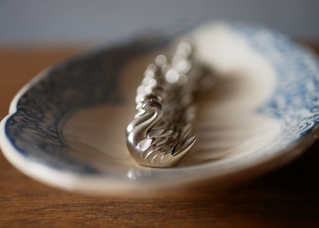 swan, card stand
