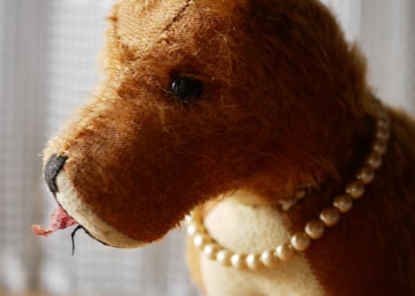 お洒落な犬　フランスアンティーク　ぬいぐるみ　ブロカント  アンティークのある生活