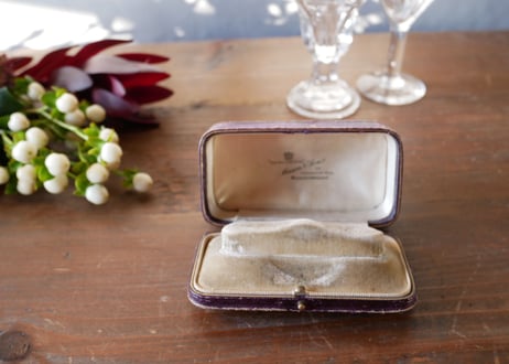 antique jewerly case from England アンティーク ジュエリーケース