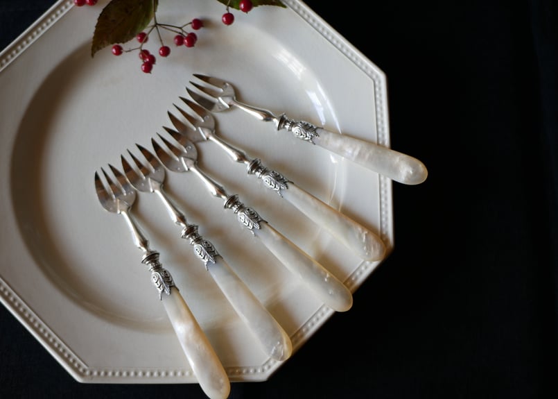 フランスアンティーク　純銀カトラリー　ミネルヴァ刻印有り ミネルヴァ刻印 純銀 フランスアンティーク シルバーフォーク