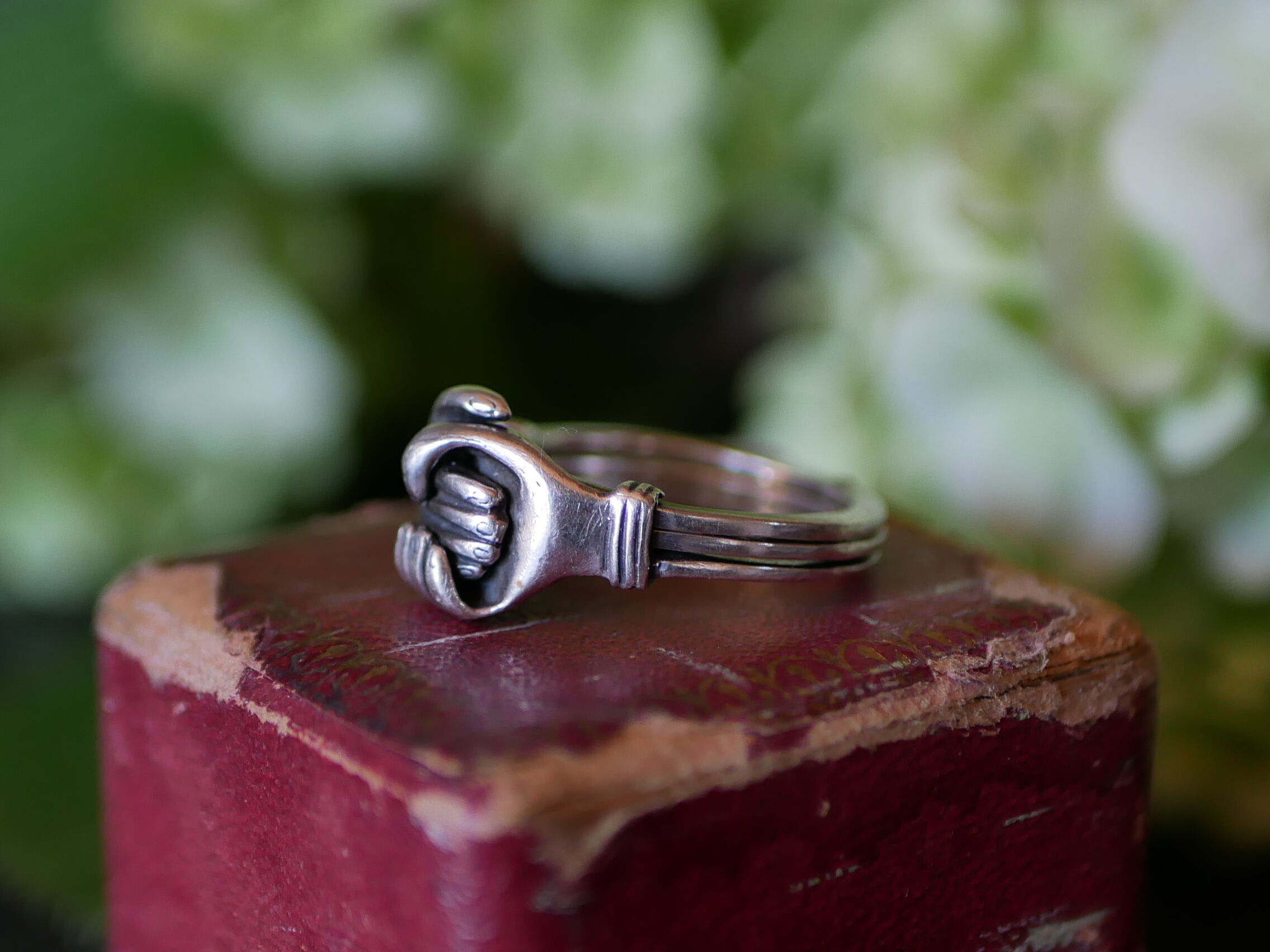 fede ring, sterling silver | mamantique