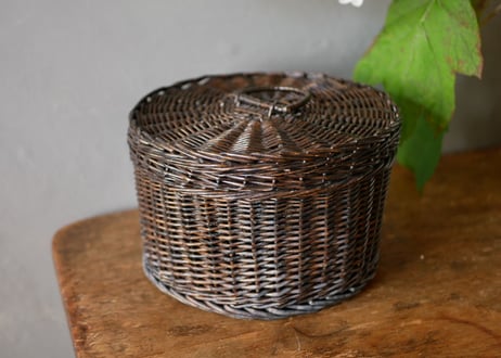 Round box
