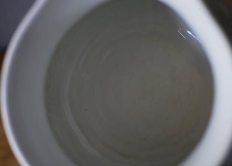 Creil et Montereau クレイユモントロー　白地のピシェ　フランスアンティーク　アンティークのある生活