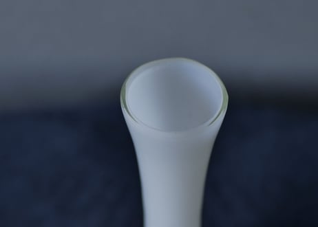 オパリンガラス 　フラワーベース　フランスヴィンテージ