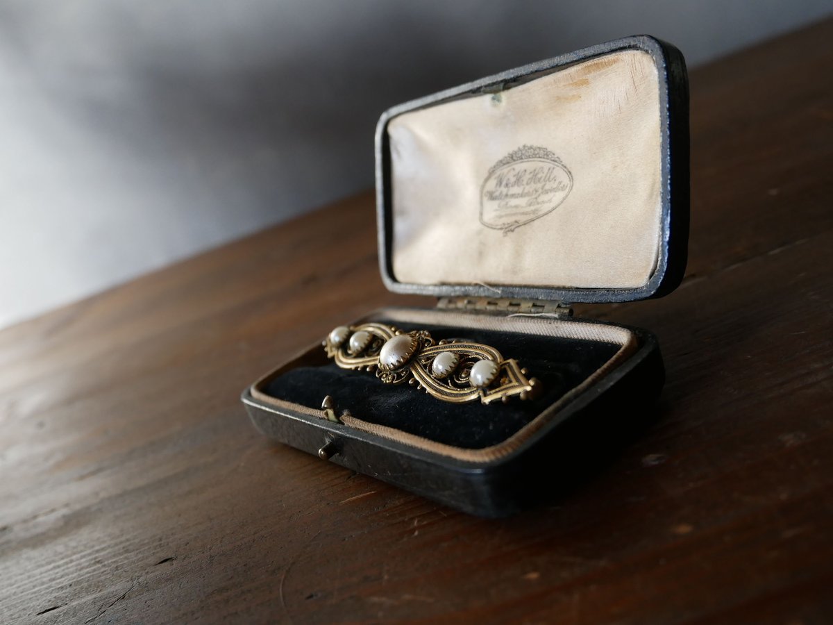 【フランス】アンティーク マザーオブパール ブローチ19世紀後半 ブラス 純銀 白蝶貝 アンティークブローチ マザーオブパール フランス