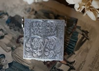 Compact mirror