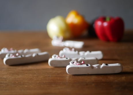 pierrot, knife rests