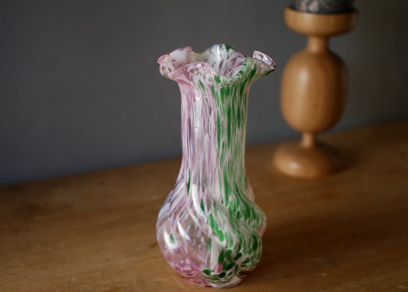 オパリンガラス クリシー フラワーベース フランスヴィンテージ