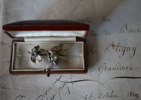 French antique & brocante ツバメのブローチ2 フランスアンティーク