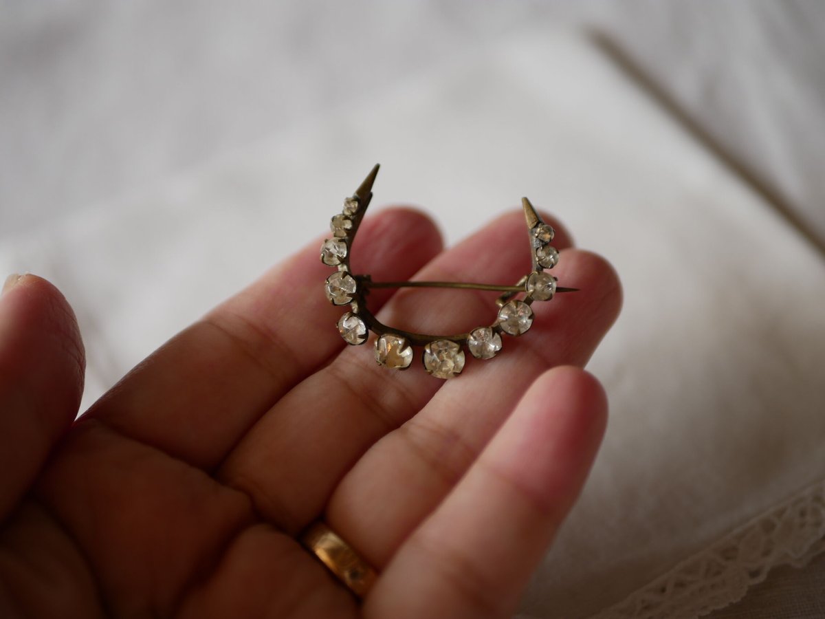 【たいへん希少美品☆彡】 アンティークブローチ ペーストガラス フランス 英国 fit=scale-down,w=1200