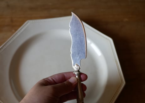 バターナイフ　リボン柄　フランスアンティーク　アンティークのある生活