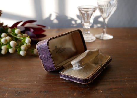 antique jewerly case from England アンティーク ジュエリーケース
