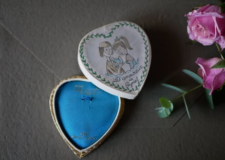 Paper box, Les amoureux
