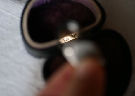 K18 petit Garnet Ring