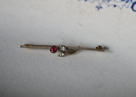 バーブローチ　1輪の花　フランスアンティーク　アンティークアクセサリー