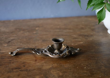Candle holder