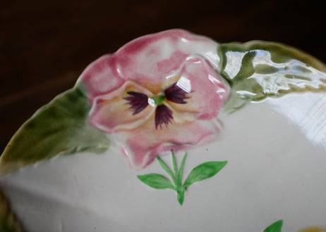 Barbotine plate　-Pansy-