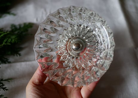 no.4 glass holder