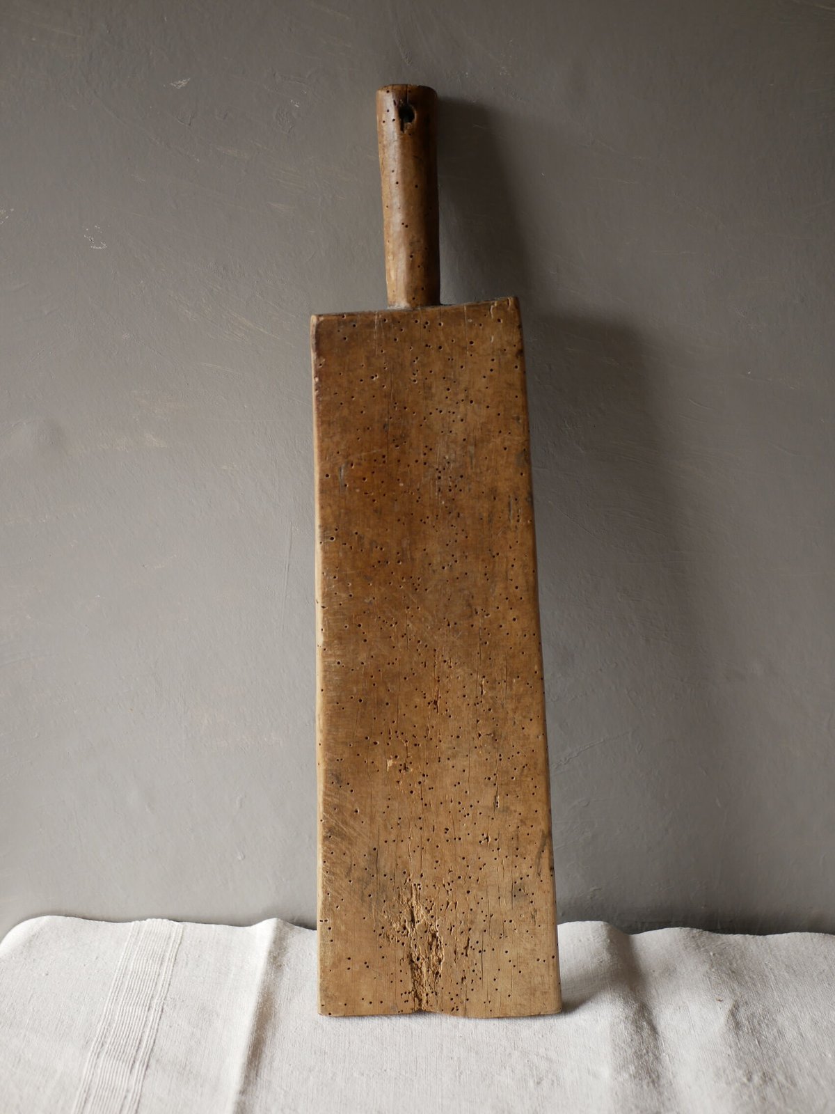 フランスアンティーク ブロカント 木製ハンドル付きカッティングボード フランスアンティーク ブロカント 木製ハンドル付きカッティングボード