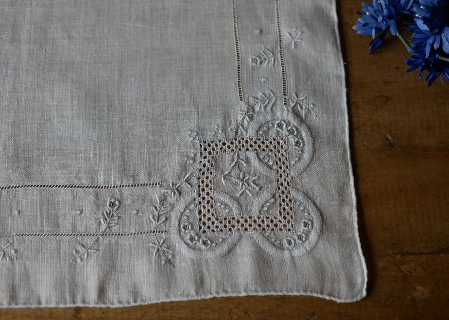 65d439f11b359a03afc0c43a