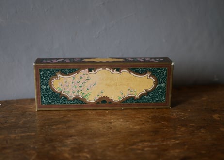 Savon, Paper Box