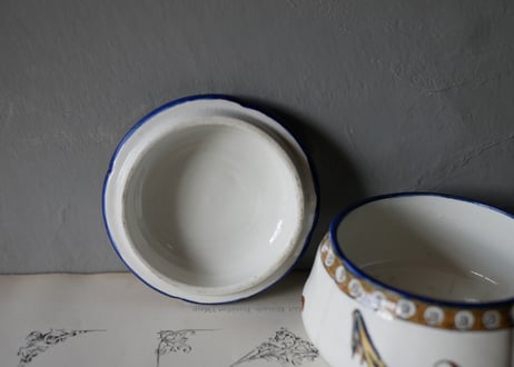 GIEN  ジアン　ボンボニエール　フランスアンティーク　アンティークのある生活