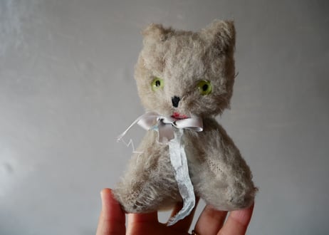 フランスアンティーク　子猫ちゃん　ぬいぐるみ