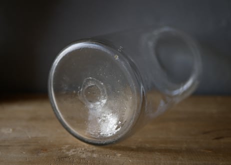 ガラスのファーマシーポット　花器　フラワーベース　アンティークのある暮らし　フランスアンティーク