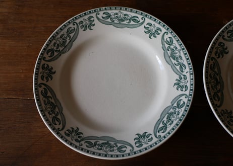 antique plate, Longchamp