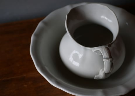 creil et montereau , picher and bowl