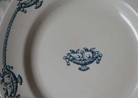 St.amand old plate