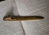 letter openner, Dog
